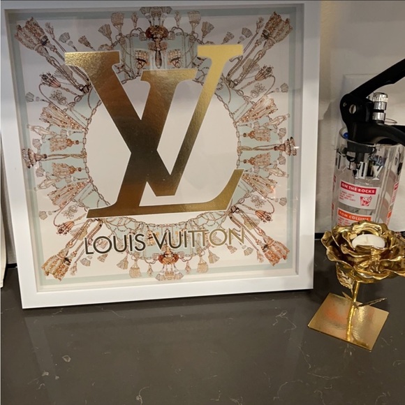 Purses - Picture 2 of 13